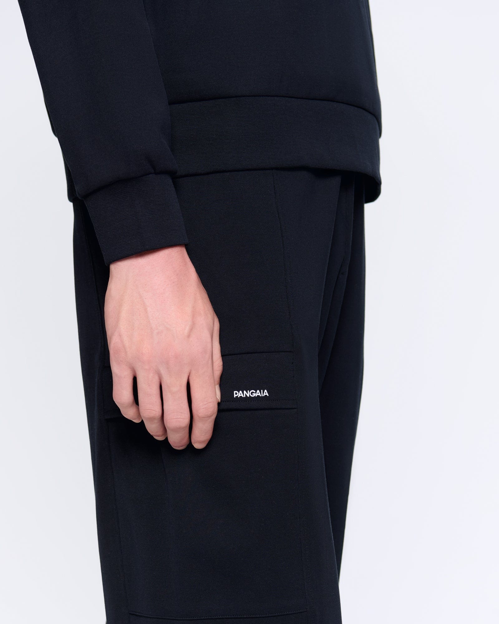 Mens DNA Double Jersey Cargo Trousers—black - Image 4
